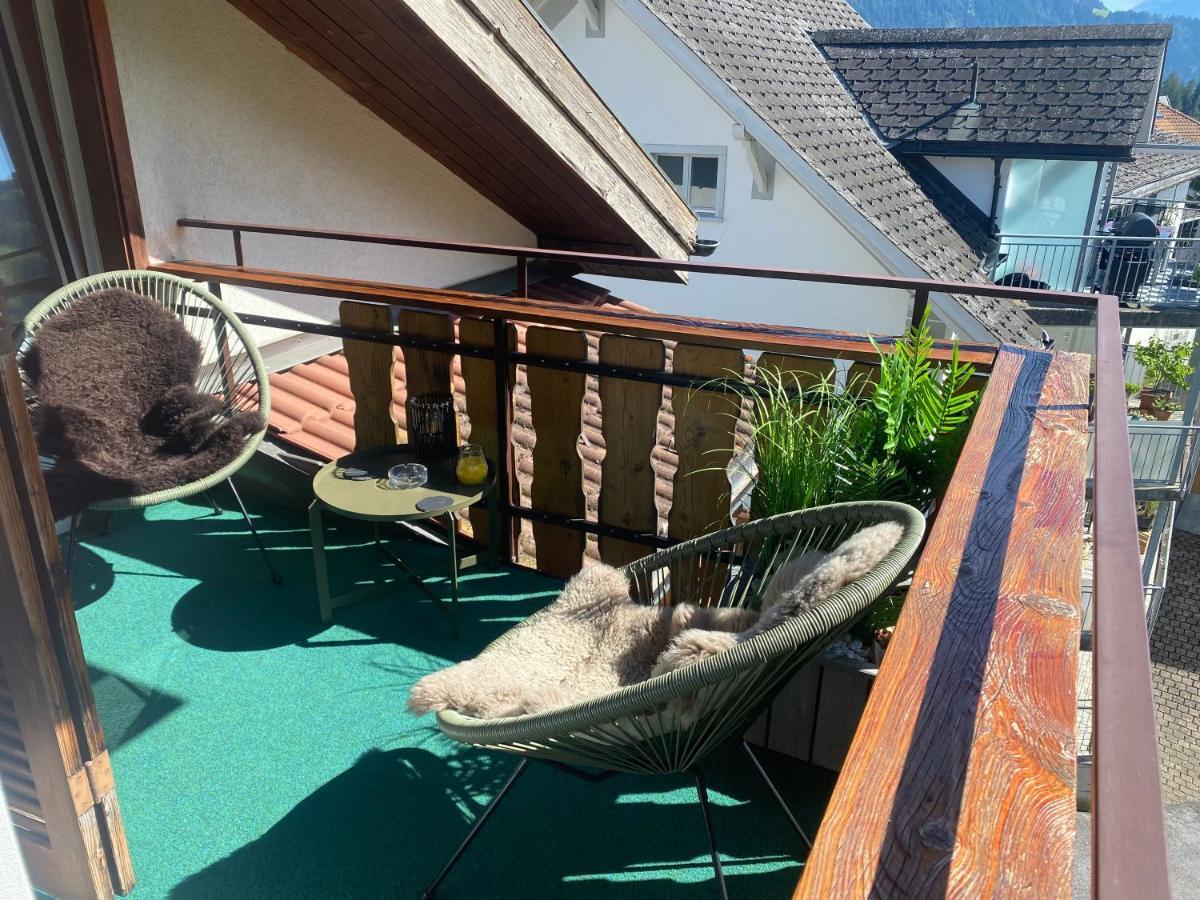 Dachwohnung in der Mitte von Laax-Dorf Exterior foto