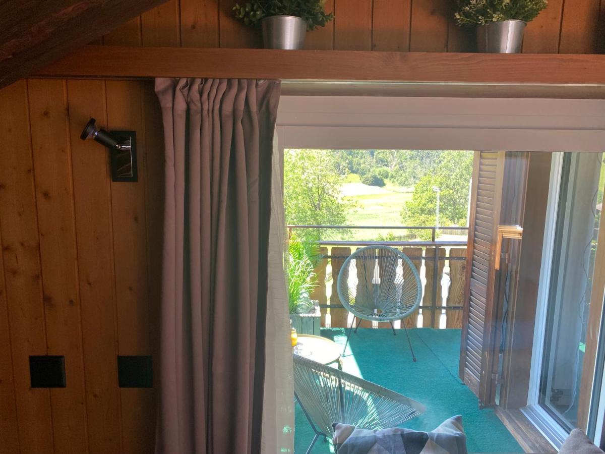 Dachwohnung in der Mitte von Laax-Dorf Exterior foto